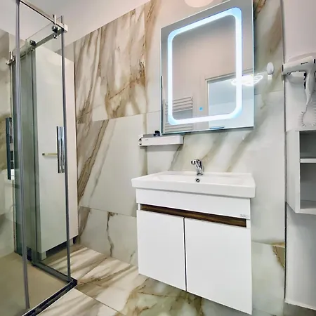 Onix Sd Luxury Sea View 5 3* Navodari